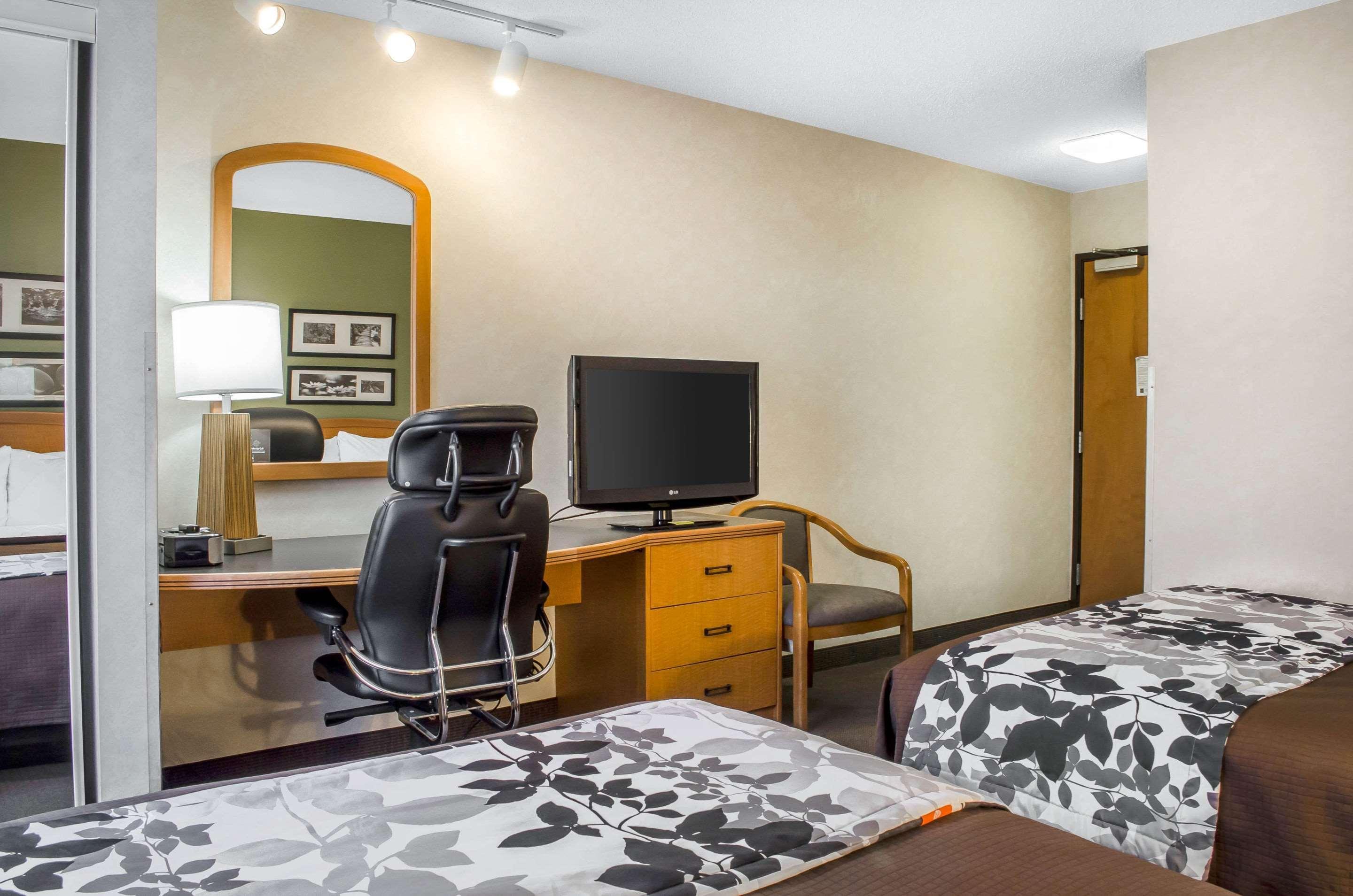 Sleep Inn & Suites Bensalem Ngoại thất bức ảnh