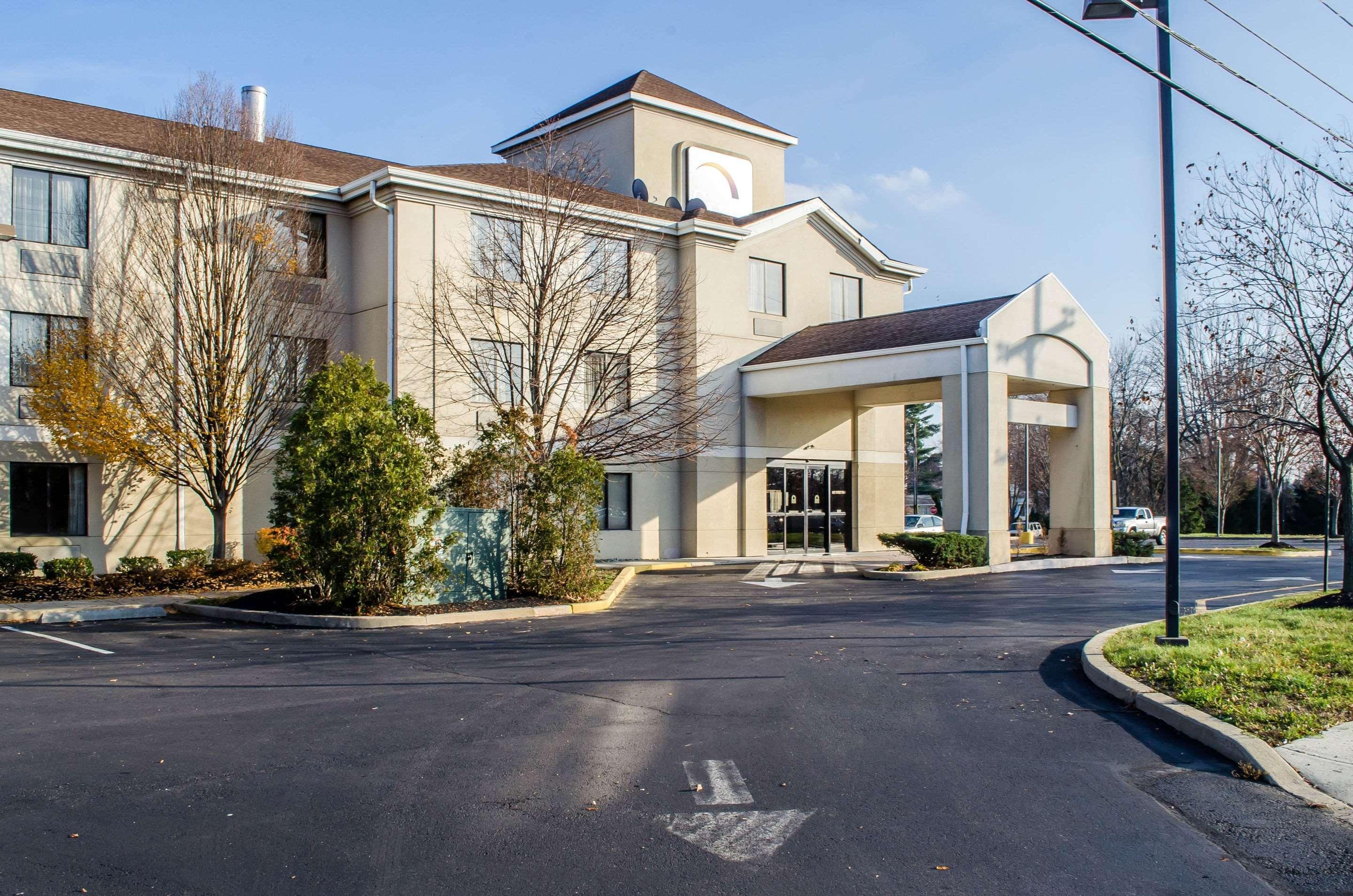 Sleep Inn & Suites Bensalem Ngoại thất bức ảnh